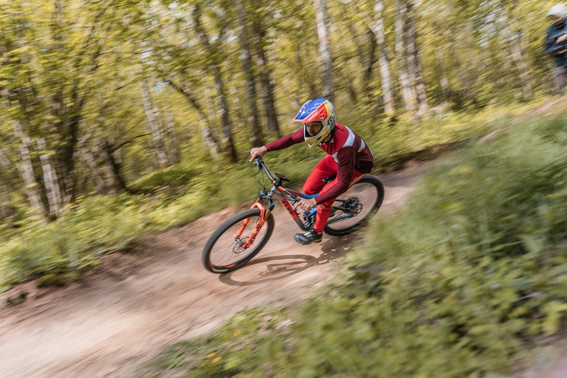 How to Choose the Best Phone Mount for Your Car, Motorcycle, or Bike - A2C